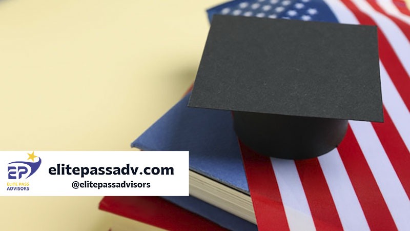 کار به همراه تحصیل در مقطع کارشناسی آمریکا