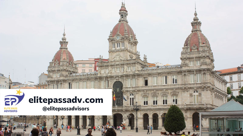 دانشکده‌ها و رشته‌های دانشگاه کورونا اسپانیا